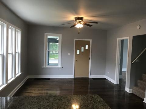 500 Bangs St, Aurora, IL 60505 photo 9