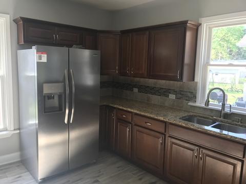 500 Bangs St, Aurora, IL 60505 photo 3