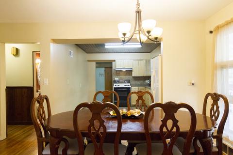 902 6th Ave, Aurora, IL 60505 photo 7