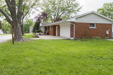 902 6th Ave, Aurora, IL 60505 photo 3