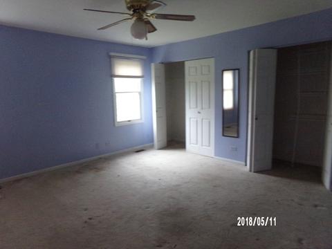 641 Alice Ct, Elgin, IL 60123 photo 9