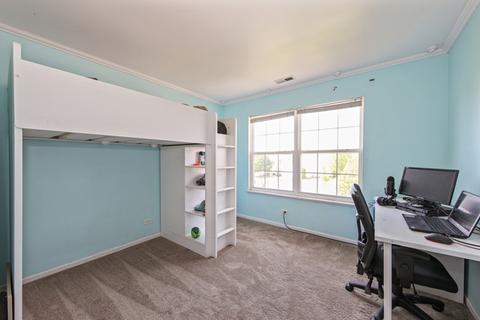 6071 Frank Dr, Hoffman Estates, IL 60192 photo 11