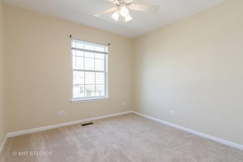 769 Meadow Dr, Des Plaines, IL 60016 photo 17