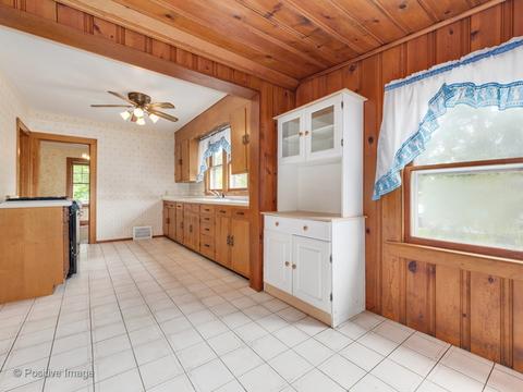 12817 Central Ave, Crestwood, IL 60445 photo 10