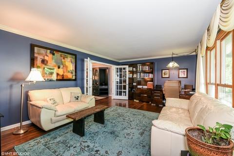 781 Butternut Ln, Elgin, IL 60123 photo 8