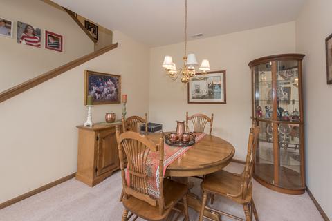 2818 Falling Waters Dr, Lindenhurst, IL 60046 photo 5