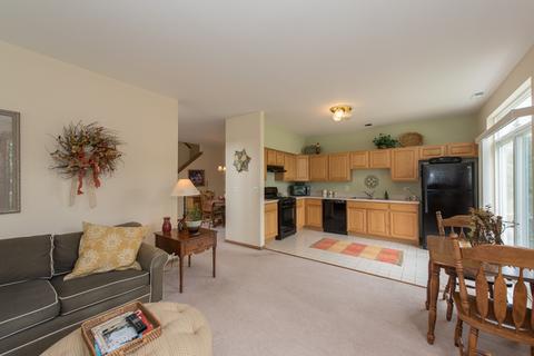 2818 Falling Waters Dr, Lindenhurst, IL 60046 photo 10