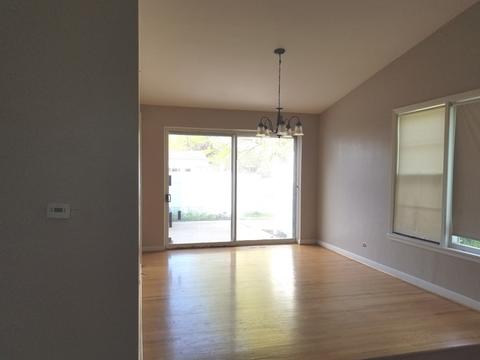 34 James Ct, Glenview, IL 60025 photo 2