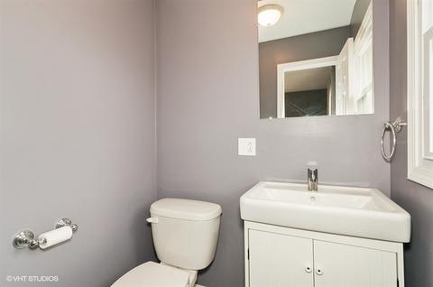 524 Pershing Ave, Wheaton, IL 60189 photo 8