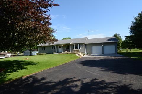 23612 Rita Dr, Harvard, IL 60033 photo 1