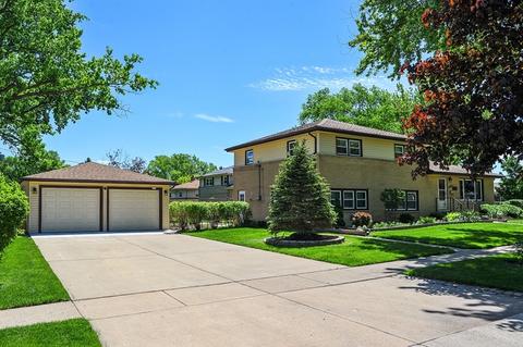 1460 Anthony Rd, Wheeling, IL 60090 photo 2