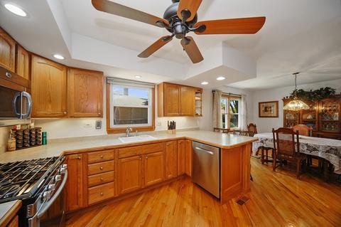 1460 Anthony Rd, Wheeling, IL 60090 photo 6