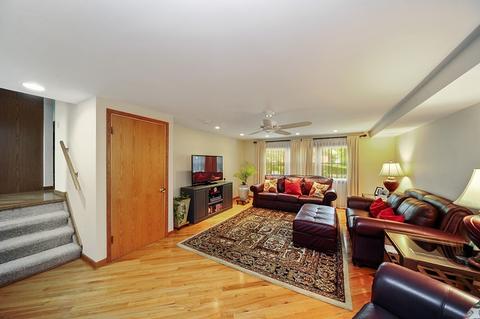 1460 Anthony Rd, Wheeling, IL 60090 photo 8