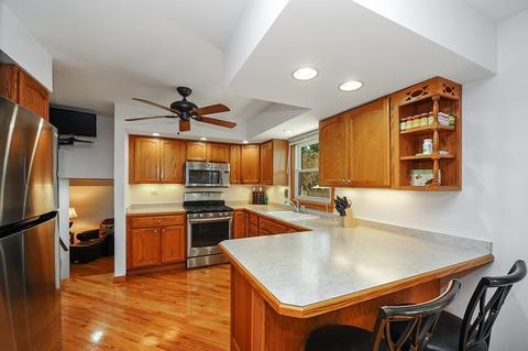 1460 Anthony Rd, Wheeling, IL 60090 photo 5