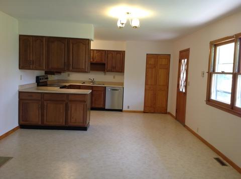 1504 Locust Ave, Rantoul, IL 61866 photo 12