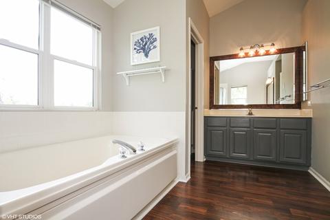 2207 Barrett Dr, Algonquin, IL 60102 photo 15
