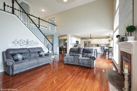 2207 Barrett Dr, Algonquin, IL 60102 photo 9