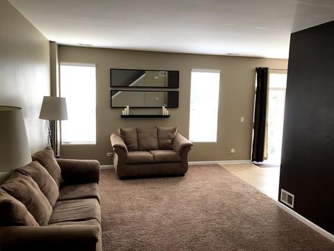 5018 Corning Ct, Plainfield, IL 60586 photo 2