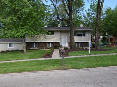 55 S Seebert St, Cary, IL 60013 photo 2