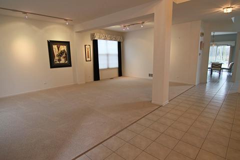 400 Pinehurst Ct, Gurnee, IL 60031 photo 9