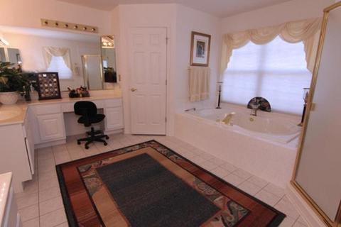 400 Pinehurst Ct, Gurnee, IL 60031 photo 25