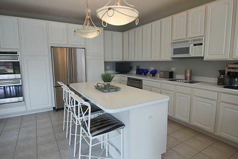 400 Pinehurst Ct, Gurnee, IL 60031 photo 18