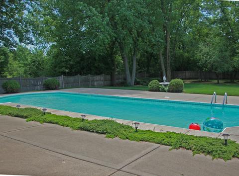 400 Pinehurst Ct, Gurnee, IL 60031 photo 36