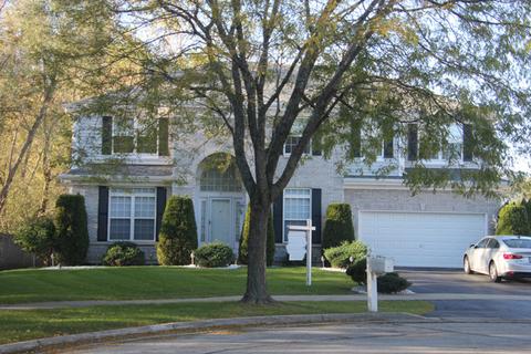 400 Pinehurst Ct, Gurnee, IL 60031 photo 2
