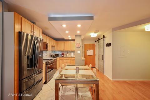 211 E Ohio St #823, Chicago, IL 60611 photo 7