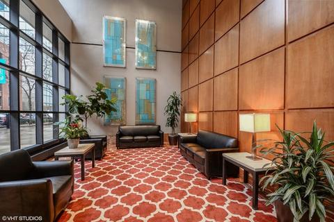 211 E Ohio St #823, Chicago, IL 60611 photo 3