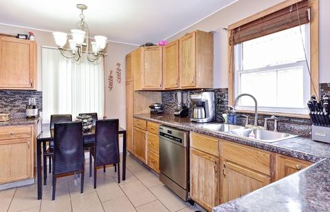 7704 Lorel Ave, Burbank, IL 60459 photo 5