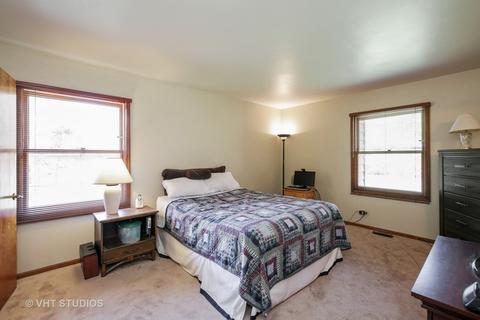605 Birch St, Algonquin, IL 60102 photo 9