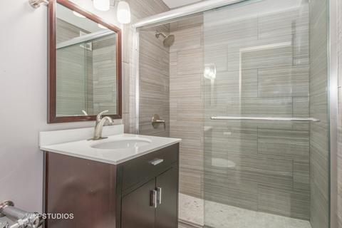 30 Elm St #8E, Chicago, IL 60611 photo 7