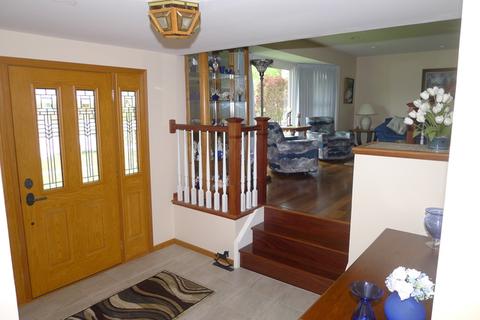 4030 Suffolk Ln, Hoffman Estates, IL 60192 photo 3
