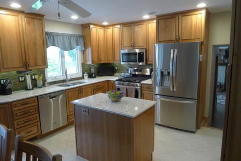 4030 Suffolk Ln, Hoffman Estates, IL 60192 photo 8