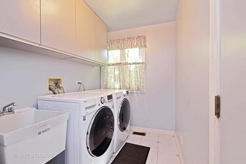 628 Hastings Rd, Wheeling, IL 60090 photo 14
