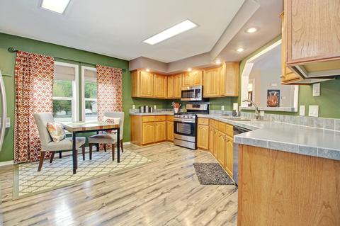 4903 Roberts Rd, Mchenry, IL 60051 photo 11