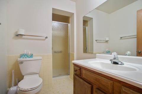 5200 Carriageway Dr #208, Rolling Meadows, IL 60008 photo 9