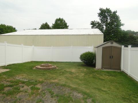 957 E North Rd, Ashkum, IL 60911 photo 29