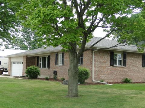 957 E North Rd, Ashkum, IL 60911 photo 2