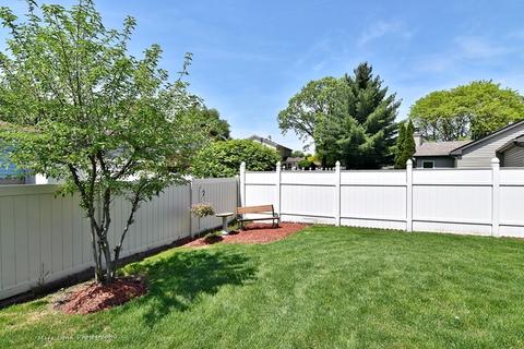 816 Springhill Ct, Elgin, IL 60120 photo 32