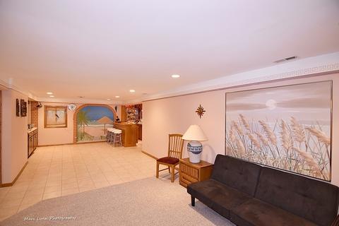 816 Springhill Ct, Elgin, IL 60120 photo 26
