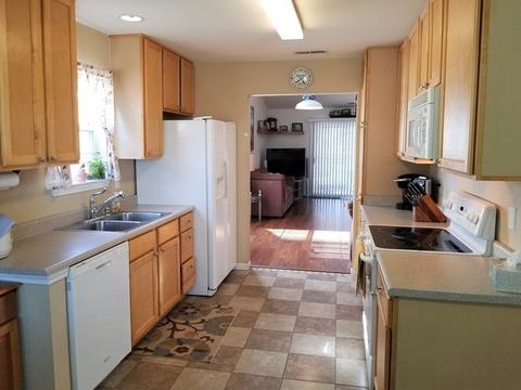 608 Corey Ln, Champaign, IL 61822 photo 8