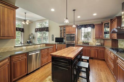 2929 Independence Ave, Glenview, IL 60026 photo 7