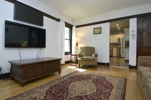 1375 Campbell Ave, Des Plaines, IL 60016 photo 6