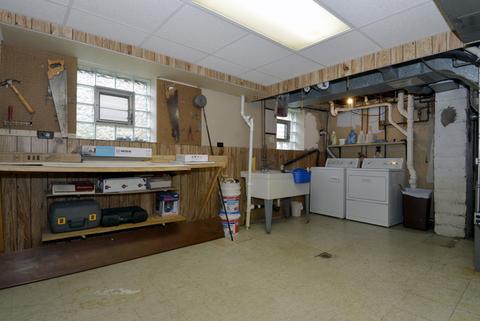 1375 Campbell Ave, Des Plaines, IL 60016 photo 25