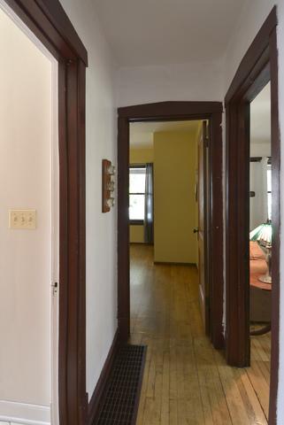 1375 Campbell Ave, Des Plaines, IL 60016 photo 9
