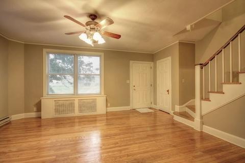 511 Galaxy Dr, Rantoul, IL 61866 photo 4