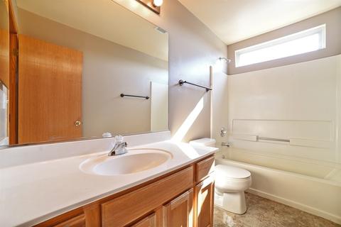 126 Rushmore Dr, Bartlett, IL 60103 photo 9