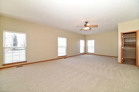 126 Rushmore Dr, Bartlett, IL 60103 photo 7